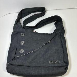 Ogio Charcoal Gray Inner Pockets Brooklyn Tablet Cross Body Messenger Bag Purse